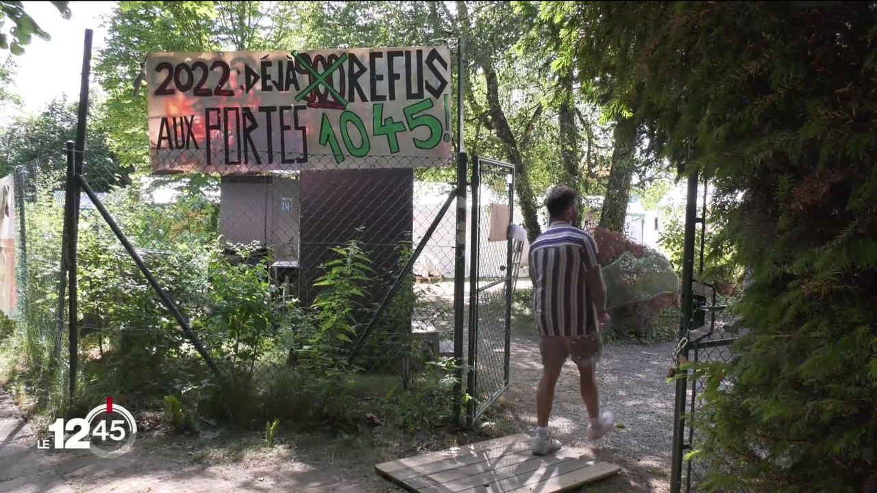 Lausanne: le campement d'urgence d'accueil des sans-abris quitte les jardins de la HETSL après un mois d'occupation [RTS]
