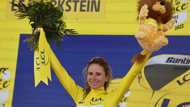 Annemiek Van Vleuten a remporté le Tour de France féminin. [Jean-Francois Badias - AP/Keystone]