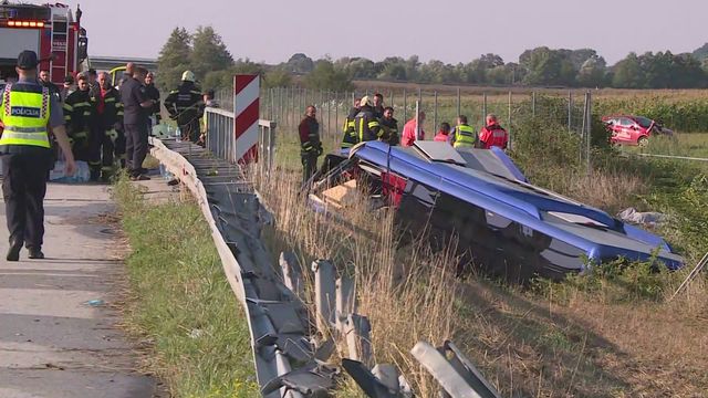 Le dramatique accident d'un car polonais en Croatie [RTS]
