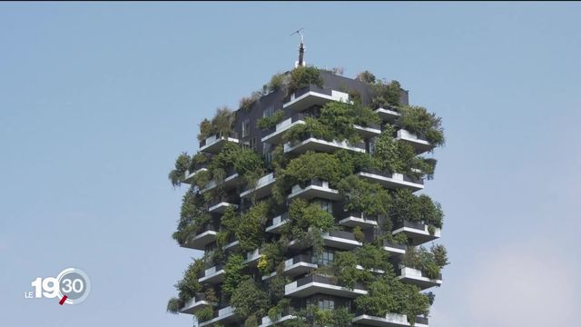 Révolutions durables: À Milan, le complexe architectural "Bosco verticale" est devenu un véritable étendard de l'intégration de la biodiversité dans le bâti [RTS]