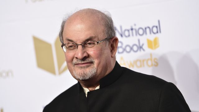 Salman Rushdie, photographié le 15 novembre 2017 à New York.  [Evan Agostini - Keystone]