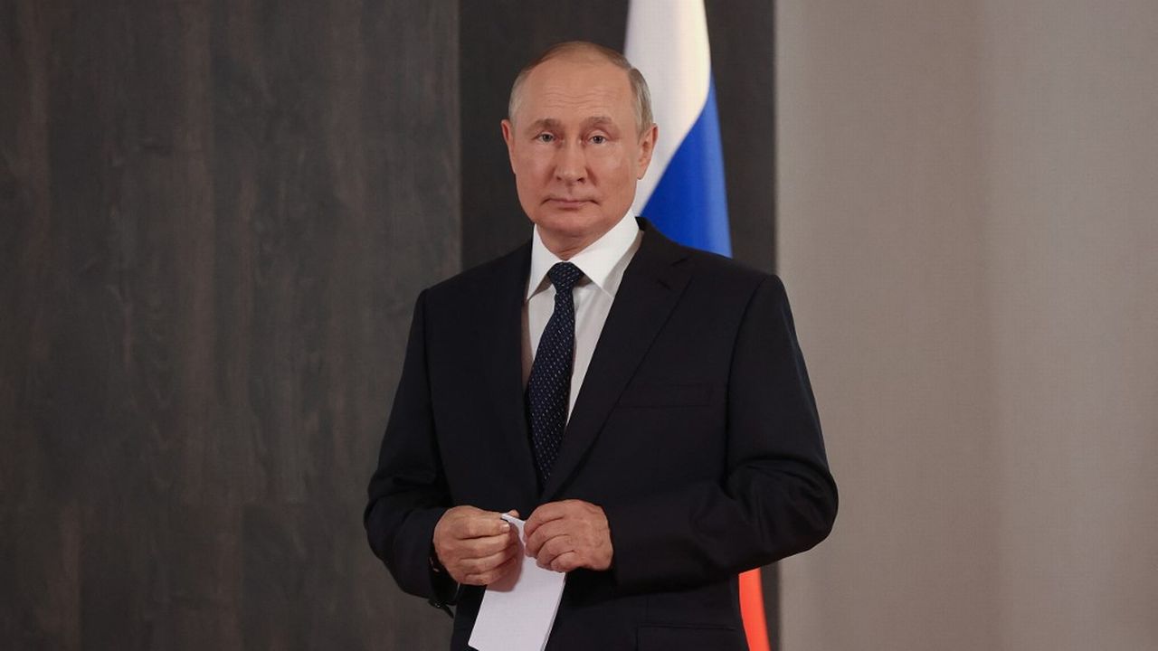 Vladimir Poutine dénonce les efforts visant à créer un "monde unipolaire". [ALEXANDR DEMYANCHUK - AFP]