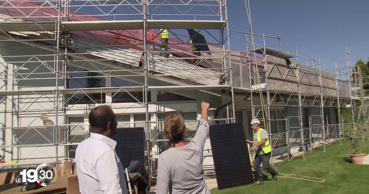 Les cantons envisagent d'installer des toits solaires sur chaque maison
