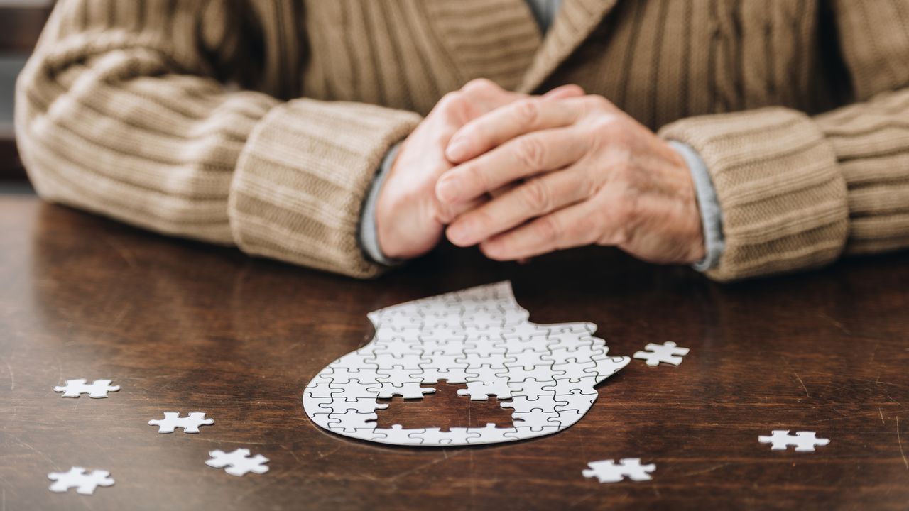 La maladie d'Alzheimer est le plus souvent liée au vieillissement.
AndrewLozovyi
Depositphotos [AndrewLozovyi - Depositphotos]