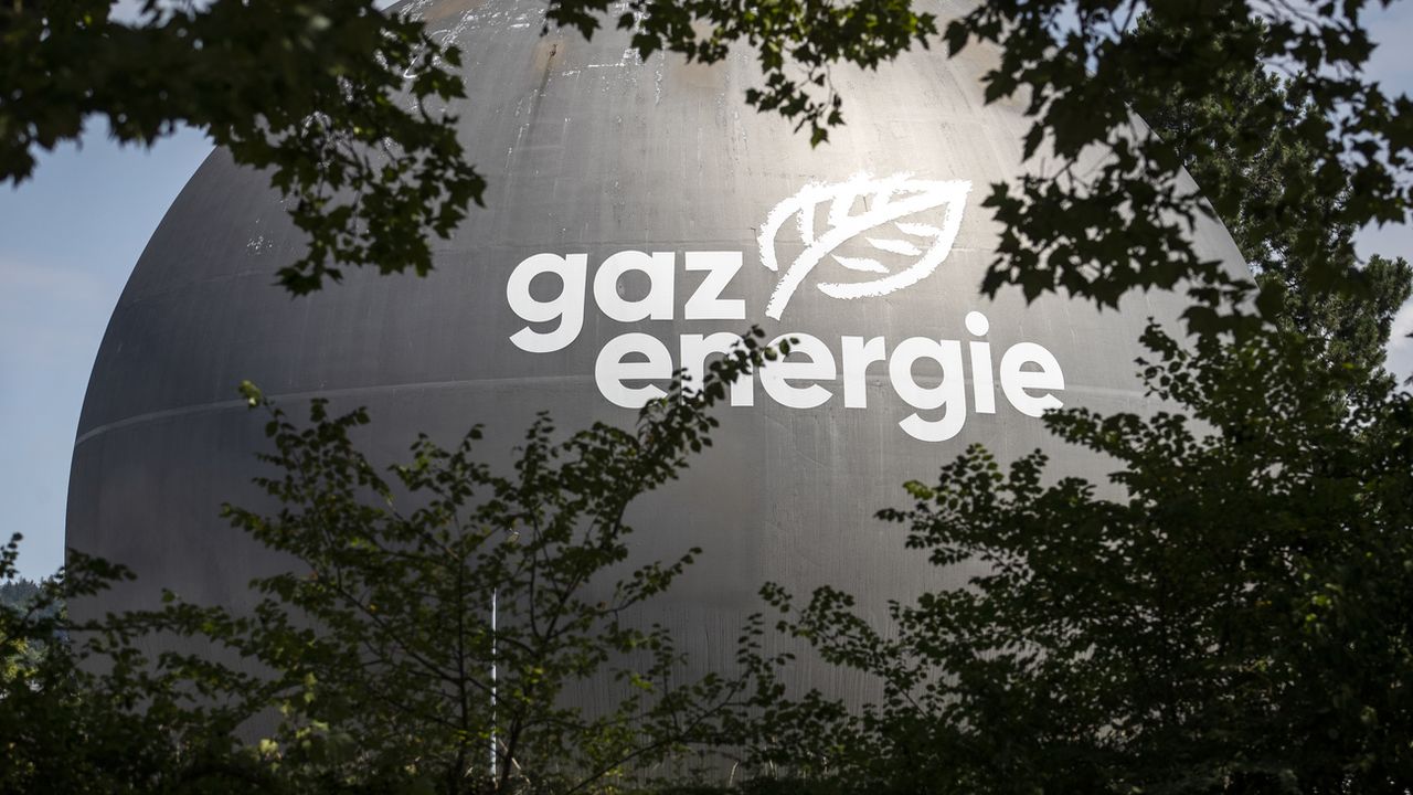 Les réservoirs de gaz naturel de Erdgas Ostschweiz AG, dot le siège est à Zurich. [Alexandra Wey - Keystone]