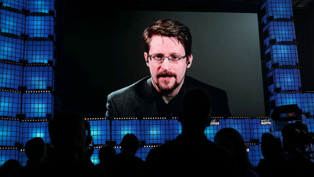 Edward Snowden lors d'une vidéoconférence en 2019. [EPA/Miguel A.Lopes - Keystone]