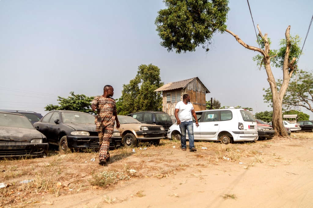 Parking à Cotonou, Benin.