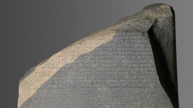 La pierre de Rosette. [CC BY-NC-SA 4.0 - © The Trustees of the British Museum]