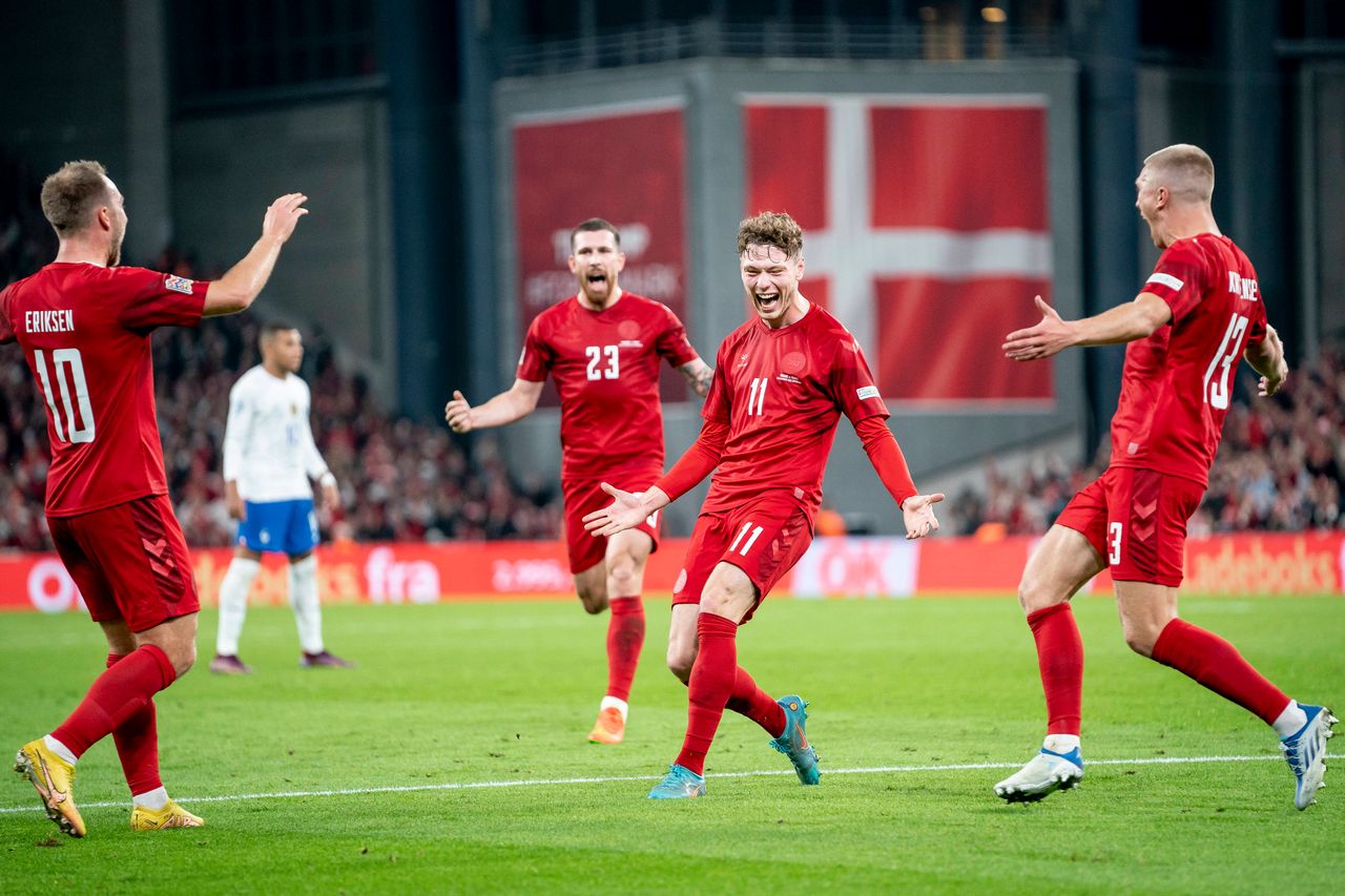 Andreas Skov Olsen celebra el segundo gol de Dinamarca ante Francia en la Nations League. [Claus Rasmussen - Imago]
