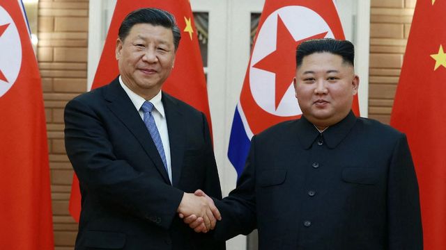 Xi Jinping et Kim Jong Un à Pyongyang, 21.06.2019. [Korean Central News Agency/AFP - AFP]