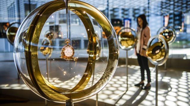 Les montres de la manufacture d'horlogerie suisse Audemars Piguet dans le nouveau Musée Atelier Audemars Piguet, photographiées ici le 27 août 2020 au Brassus. [Jean-Christophe Bott - Keystone]