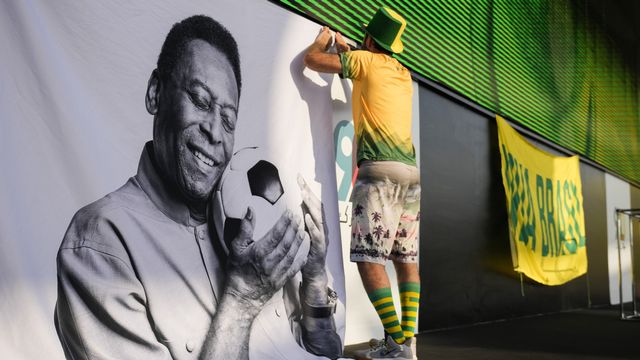 Pelé est le seul footballeur à avoir remporté 3 fois la Coupe du monde (1958, 1962, 1970). [Ashley Landis - Keystone]
