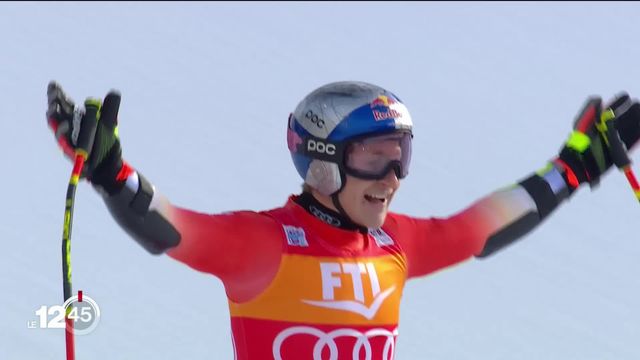 Ski alpin: Marco Odermatt a délivré une prestation hors-normes pour remporter le Super-G de Bormio. Loïc Meillard l’accompagne sur le podium [RTS]