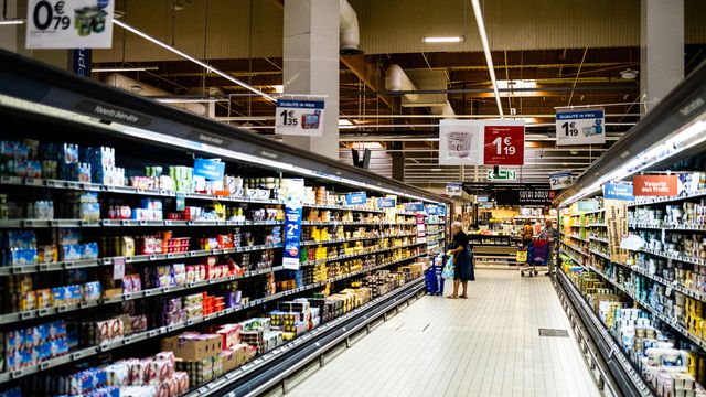 Rayons de supermarché. [Jc Milhet / Hans Lucas - AFP]