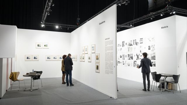 Une photo du salon "Art Genève" en 2022. Curatrice Chiara Argadi. [Julien Gremaud - Artgenève]