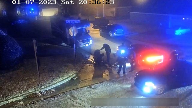 La police a rendu publique la vidéo de l'arrestation brutale de Tyre Nichols. [Memphis Police Department - Memphis Police Department/reuters]