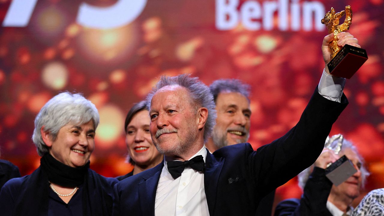 Le film "Sur l'Adamant" de Nicolas Philibert reçoit l'Ours d'or à Berlin. [Fabrizio Bensch - reuters]