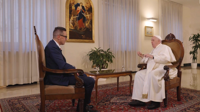 Le pape François a reçu le journaliste Paolo Rodari à Rome. [RSI]