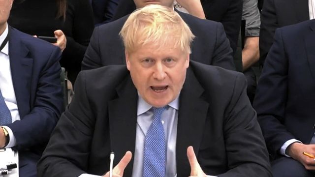 Boris Johnson combatif devant une commission parlementaire pour l'affaire du "partygate". [AFP]