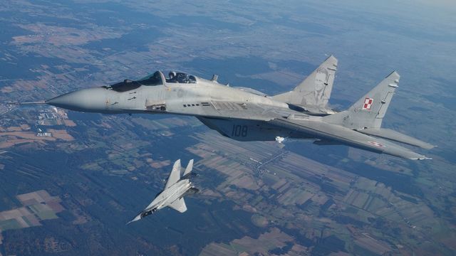 Deux avions de combat MiG-29 lors d'un exercice de l'Otan en Pologne, le 12 octobre 2022. Image d'illustration. [RADOSLAW JOZWIAK - AFP]