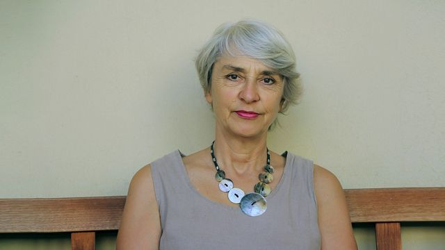 La sociologue Nathalie Heinich.
Photo artificiellement élargie sur la droite et la gauche [Vigenère - CC-By-SA]