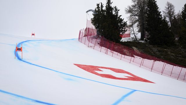 La Suisse accueillera 5 étapes de la Coupe de monde de ski l'an prochain. [Jean-Christophe Bott - Keystone]