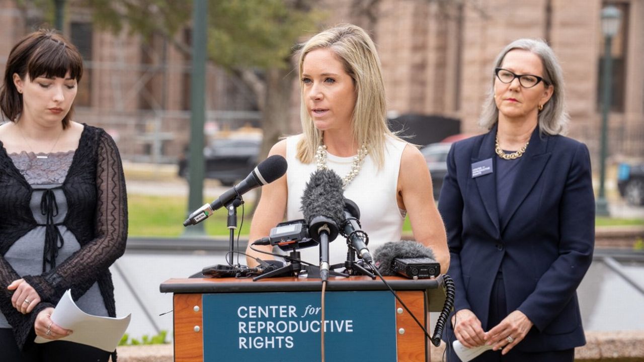 Amanda Zurawski et d'autres femmes à qui un avortement a été refusé au Texas malgré de graves complications durant leur grossesse ont livré des témoignages douloureux. [Suzanne Cordeiro - AFP]