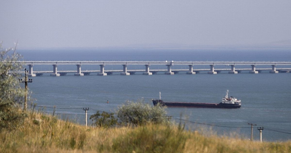 Nad mostem krymskim zestrzelono dwie ukraińskie rakiety – rts.ch