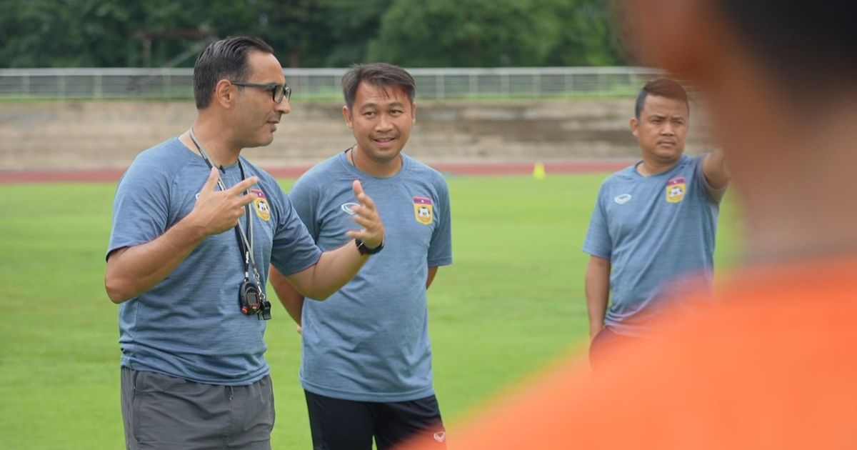 Coach Guglielmo Arena's Journey to Qualify Laos National Football Team ...
