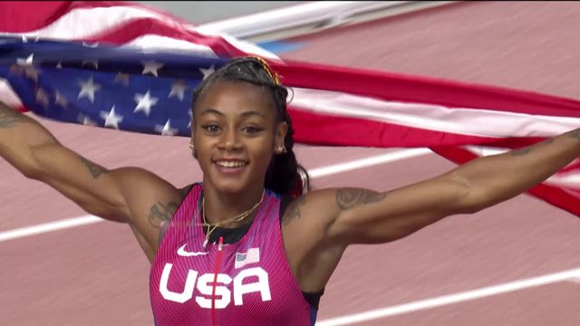 Budapest (HUN), 100m dames, finale: Sha'Carri Richardson (USA) championne du monde devant les deux Jamaïcaines Shericka Jackson et Shelly-Ann Fraser-Pryce [RTS]