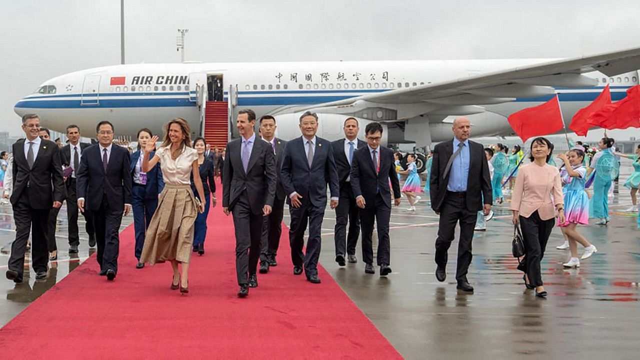 Le président syrien Bachar al-Assad à son arrivée en Chine. [SANA - AFP]