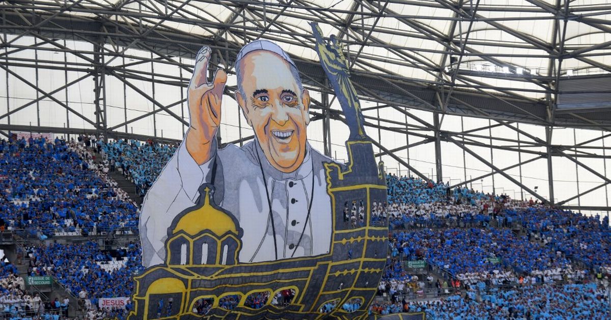 Pape François à Marseille : bain de foule, messe géante et appel à la responsabilité européenne