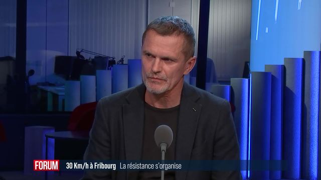 Résistance contre le 30km-h à Fribourg: interview de Gérard Métrailler [RTS]