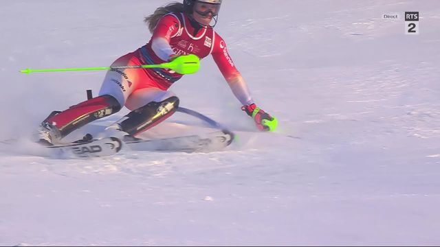 Levi (FIN), slalom dames, 2e manche: Camille Rast (SUI) marque de précieux points pour les prochains départs en slalom [RTS]
