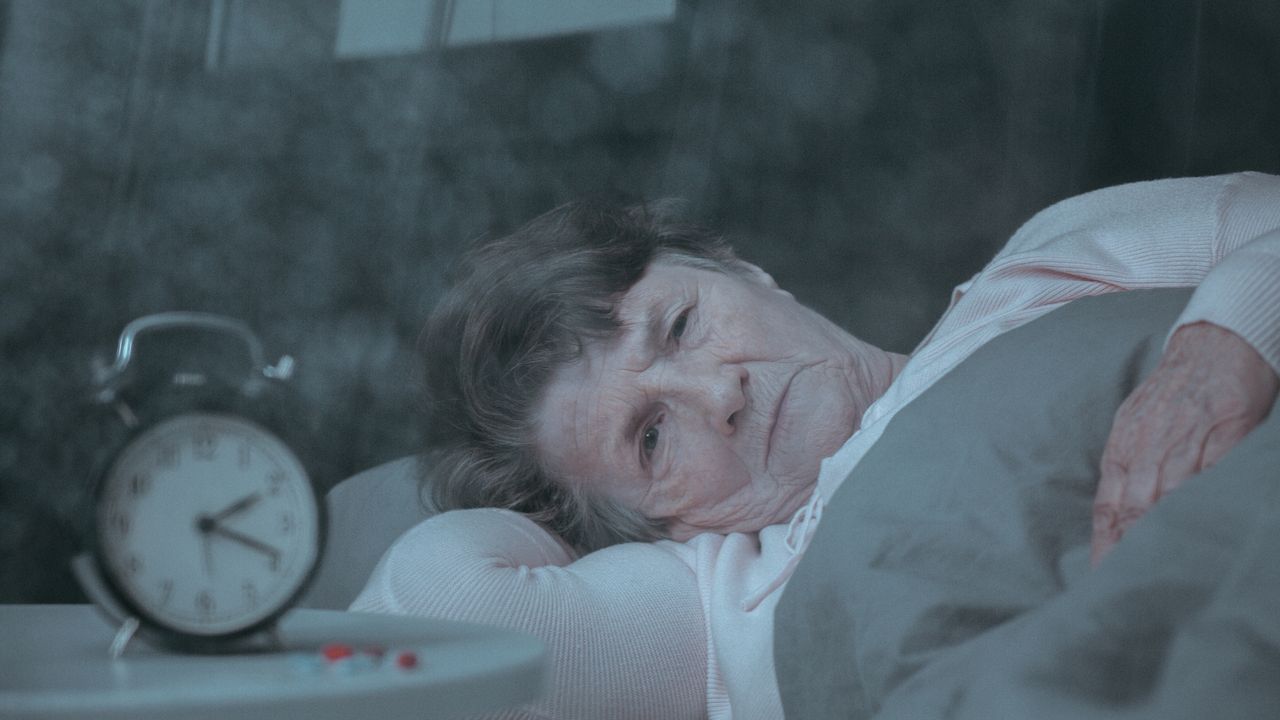 Pourquoi dort-on moins quand on devient vieux? [photographee.eu - Depositphotos]